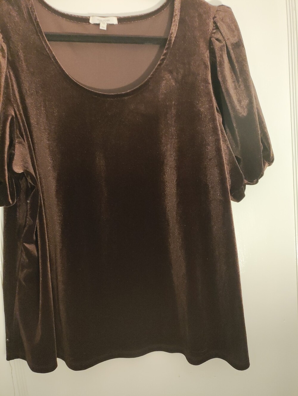Maurices 2X Eggplant Purple Velvet Puff Sleeve Blouse Plus Size